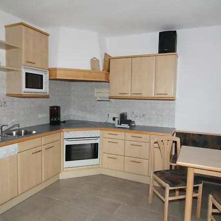 アパート Erhart オエッツ